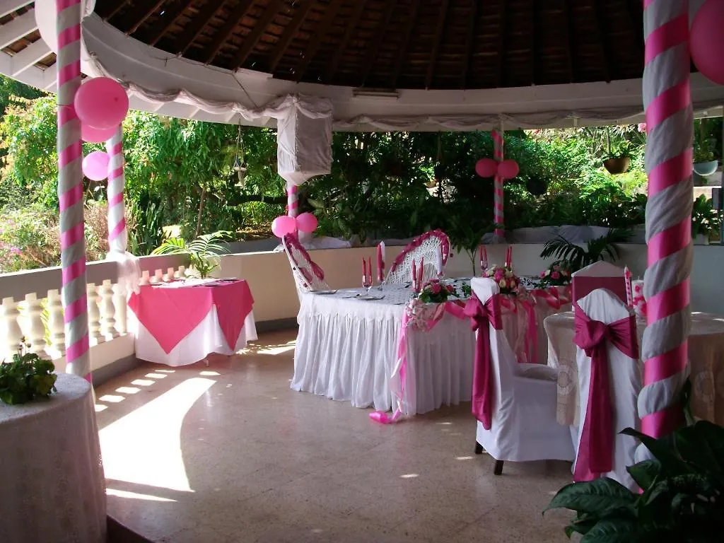 Verney House Resort Montego Bay 3*,